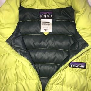 Patagonia puff jacket - women's in fluid green